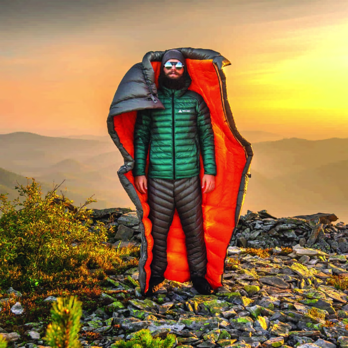ROCK FRONT 400 Base UL backpacking down quilt mountains