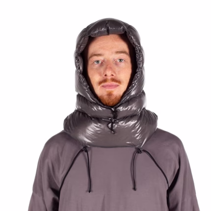 Levitate x ROCK FRONT Multiquilt down hood