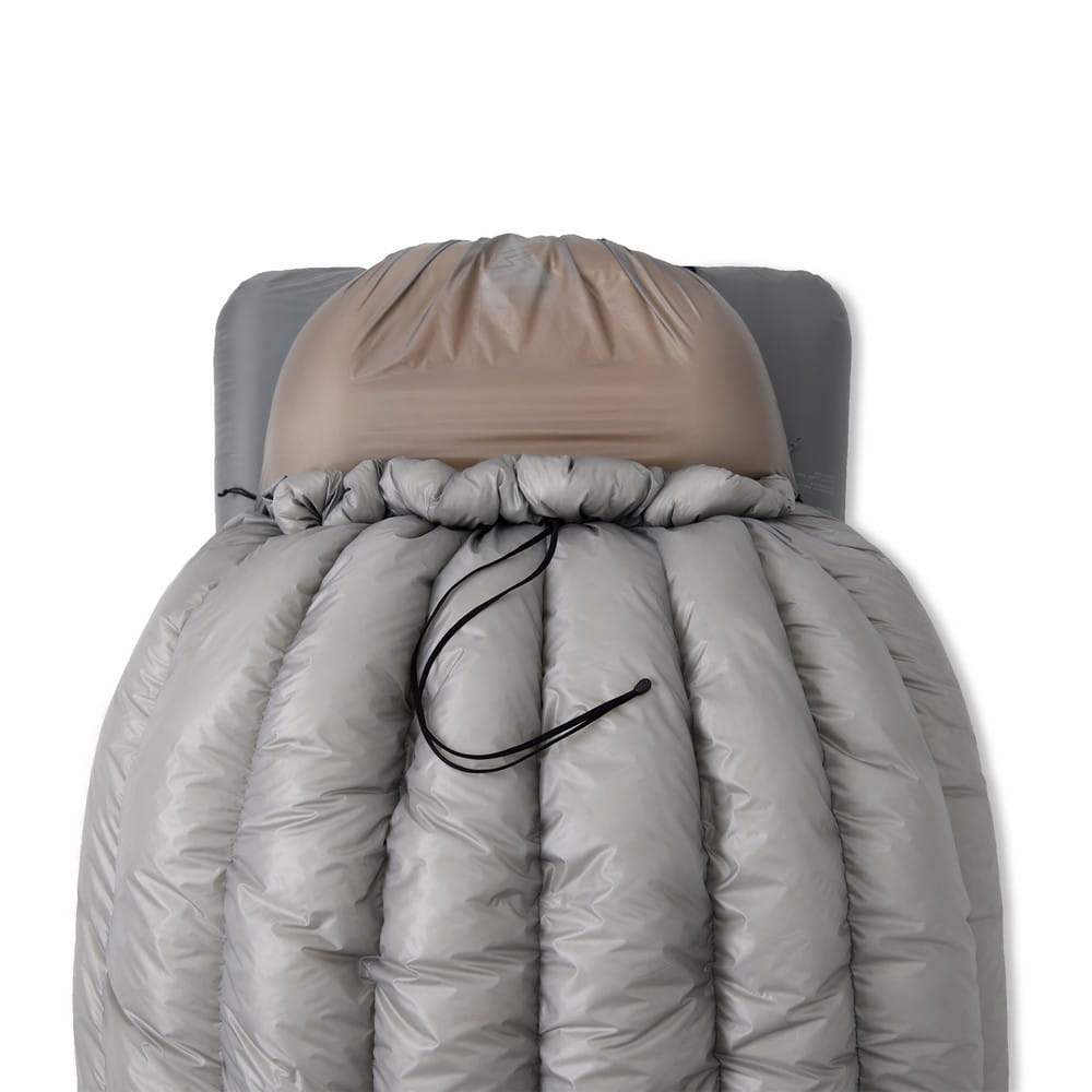 ROCK FRONT 450 Pro Ultralight down backpacking quilt system, pillow and neck collar